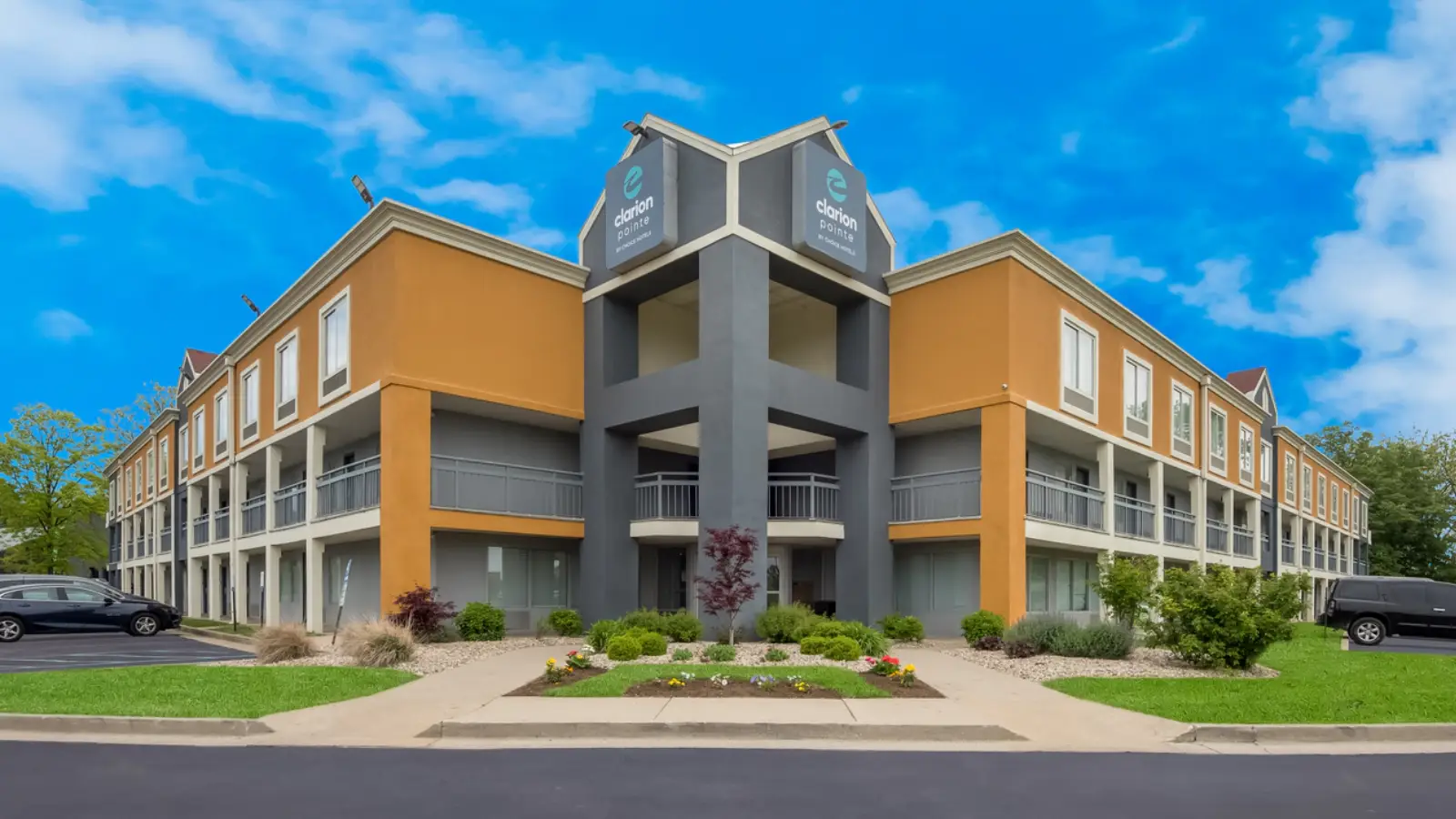 Charming Hotel Exterior Charming Hotel Exterior